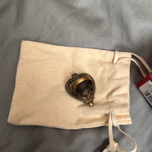 Valentino Garavani ring - Picture 3 of 4